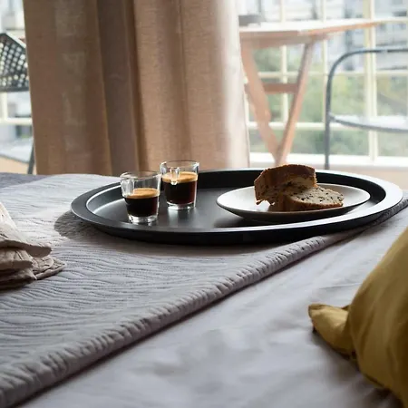 Apartment Urban Horizon-metro Station *