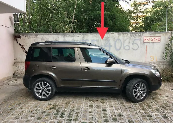 Urban Horizon-metro Station * Tesalónica