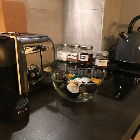 Urban Horizon-metro Station Apartament Saloniki