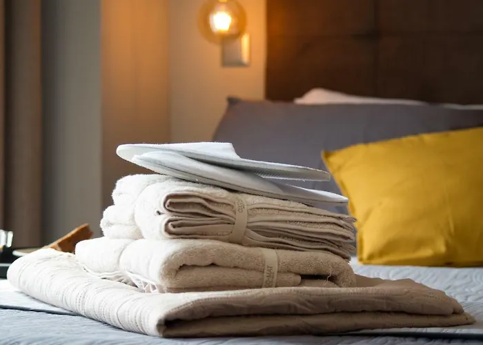 Urban Horizon-metro Station Apartament Salonic